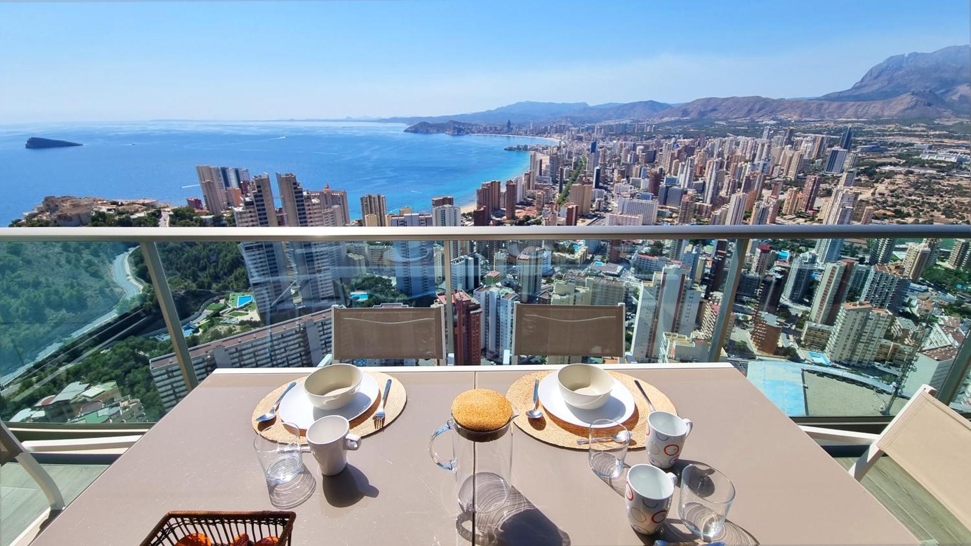 Skyscraper Apartment With Panoramic Views - Floor 38 Benidorm Exterior photo